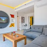 Вилла Uezuemlue 2 Bedroom Secluded With Private Pool Hot Tub