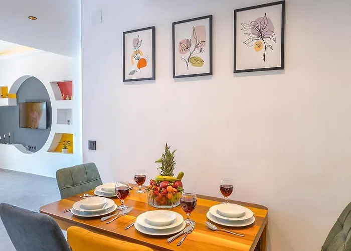 üzümlü 2 Bedroom Secluded With Private Pool Hot Tub * Kalkan