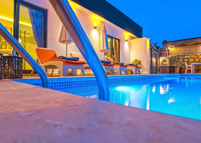Villa üzümlü 2 Bedroom Secluded With Private Pool Hot Tub