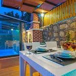 Villa Uezuemlue 2 Bedroom Secluded With Private Pool Hot Tub Kalkan
