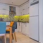 Uezuemlue 2 Bedroom Secluded With Private Pool Hot Tub Villa *