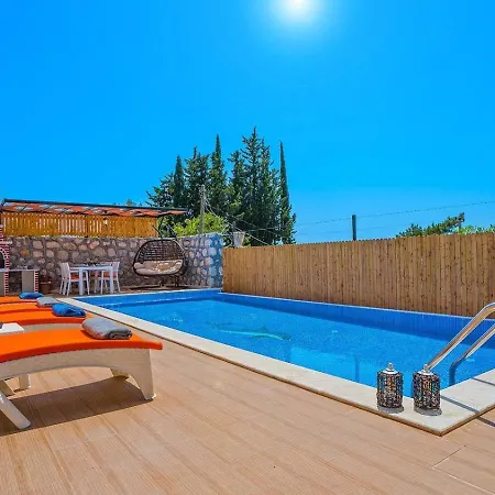 Uezuemlue 2 Bedroom Secluded With Private Pool Hot Tub Villa Kalkan