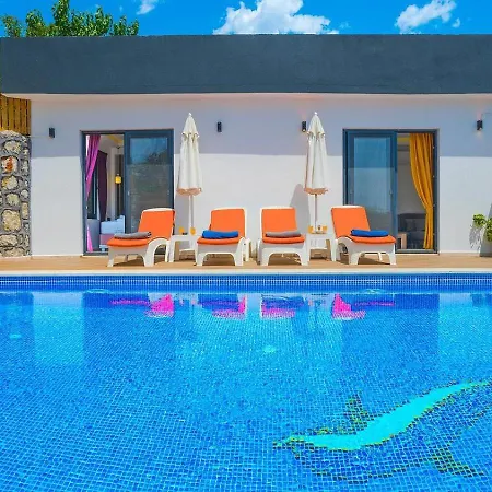 Uezuemlue 2 Bedroom Secluded With Private Pool Hot Tub Kalkan