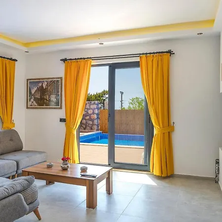 Uezuemlue 2 Bedroom Secluded With Private Pool Hot Tub Villa *