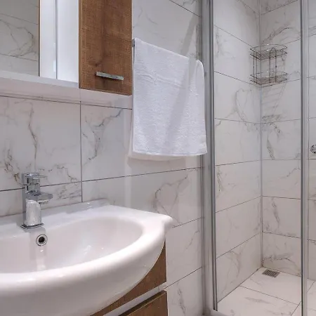Uezuemlue 2 Bedroom Secluded With Private Pool Hot Tub * Kalkan