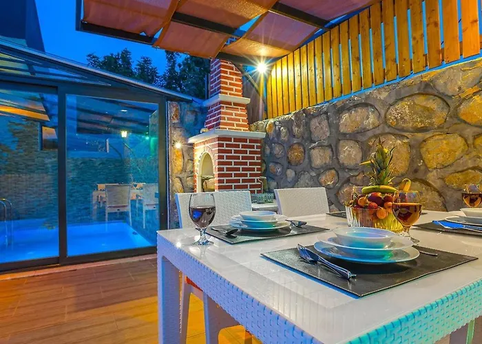 Villa Uezuemlue 2 Bedroom Secluded With Private Pool Hot Tub Kalkan
