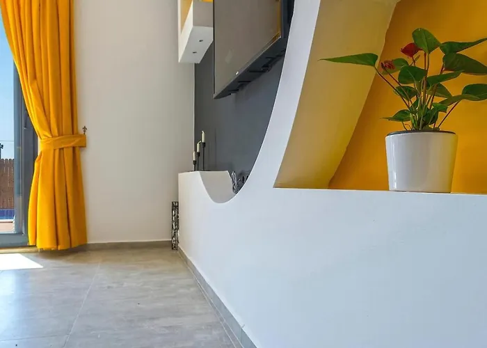Uezuemlue 2 Bedroom Secluded With Private Pool Hot Tub Kalkan